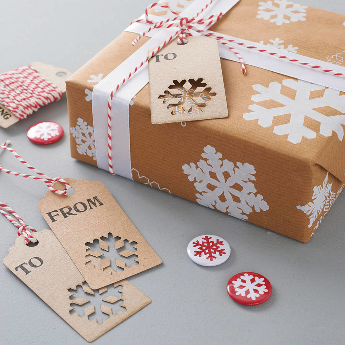Как упаковать подарок в подарочную бумагу? [100+ идей] ❤ видео