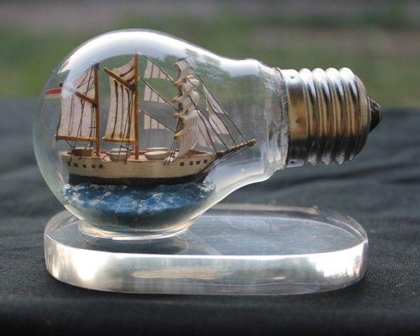 Как засунуть кораблик в лампочку