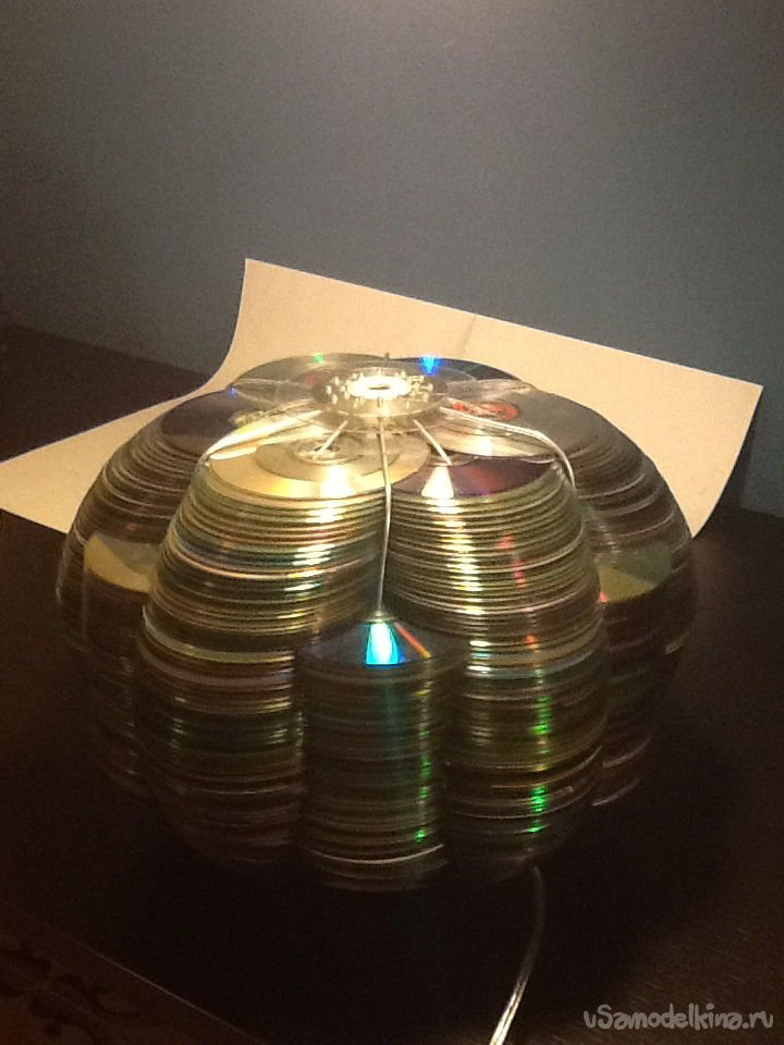 Как сделать шар из дисков своими руками. диско шар. дискошар из компакт-дисков
