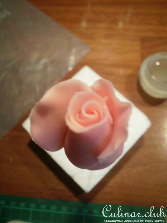 Лепим розы из сахарной мастики. рецепт и мастер-класс