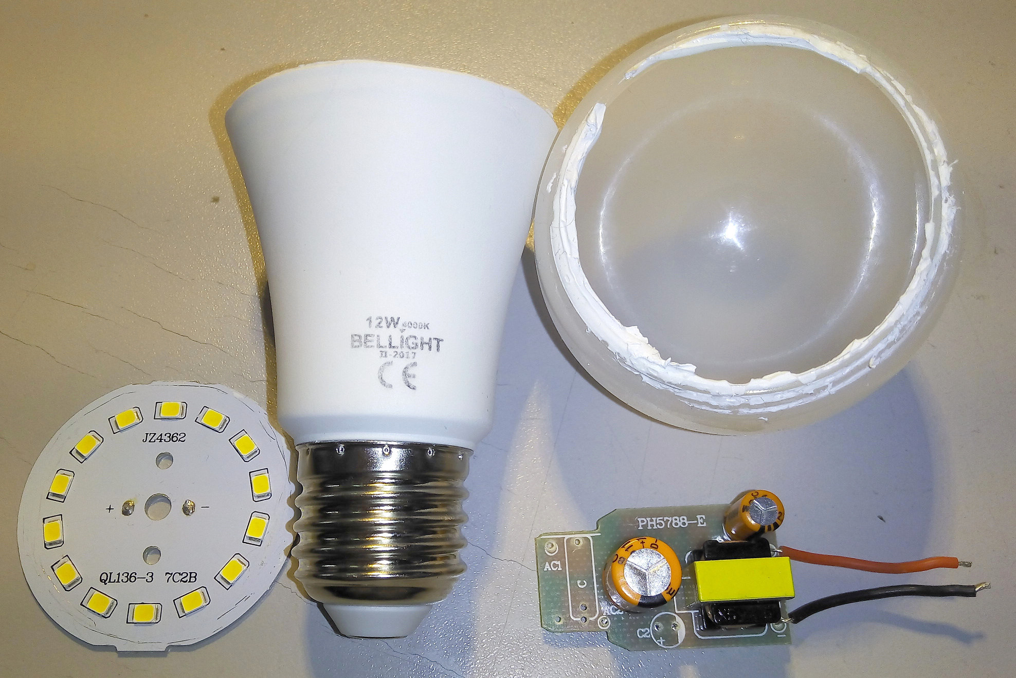 Светодиодная лампа из энергосберегающей своими руками