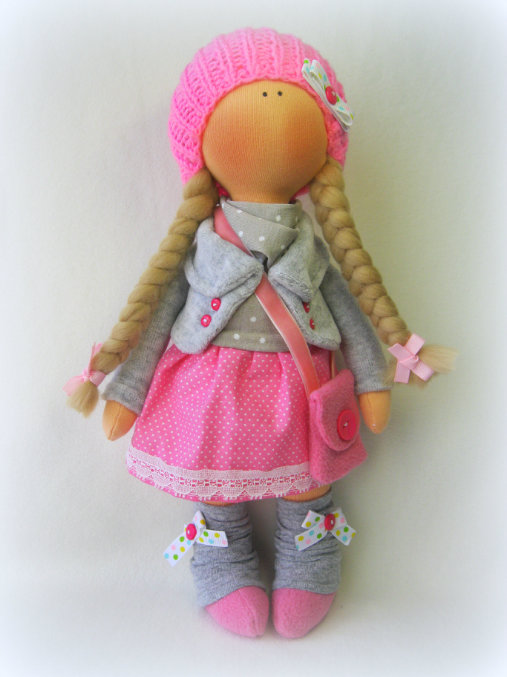 Кукла большеножка с цельнокроенной головой, выкройки её и её одежды