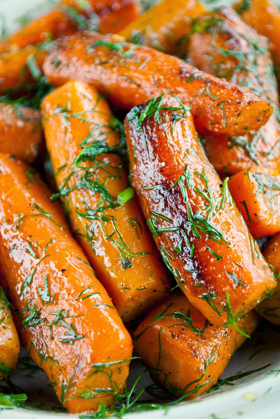 Мини-морковь – как вырастить забавные кругляшки и 3 этапа морковной подкормки