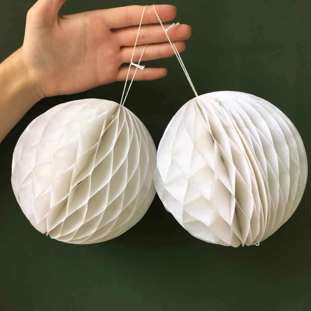 Декор новогодних шаров своими руками — подборка идей