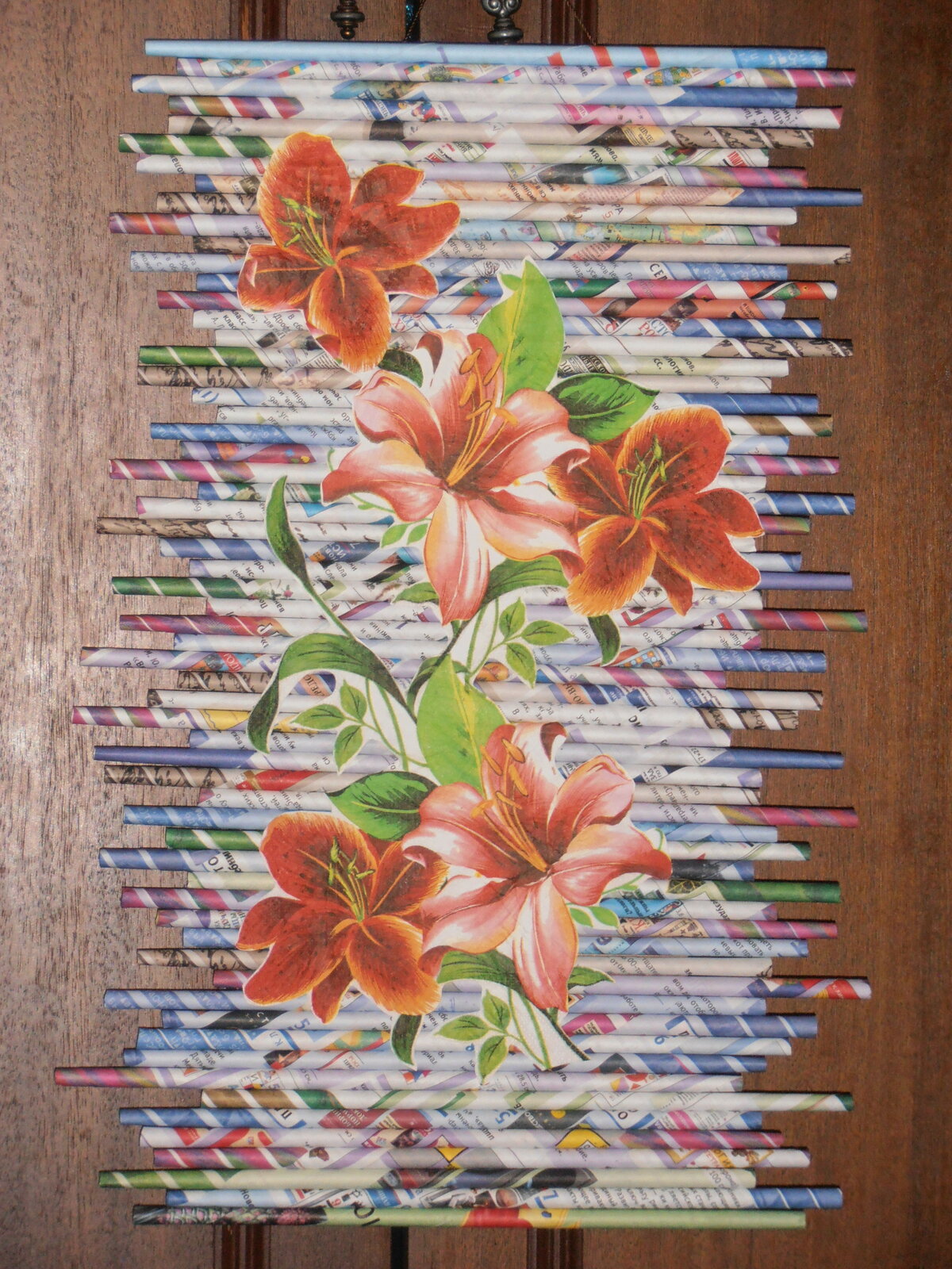 Картина панно рисунок плетение панно из бумажных трубочек бумага газетная