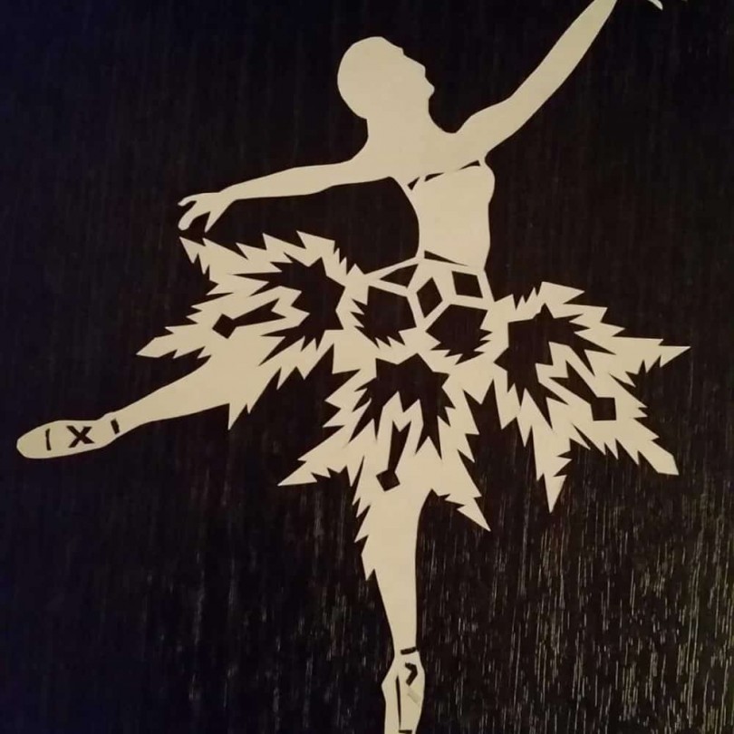 Балерина из салфетки: элегантный декор и оригинальный подарок